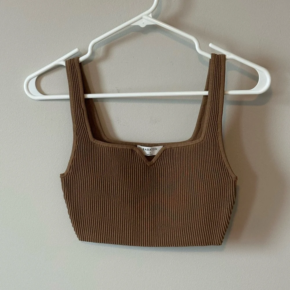 Aritzia Babaton Brown Ribbed Notch Crop Top - Picture 2 of 2